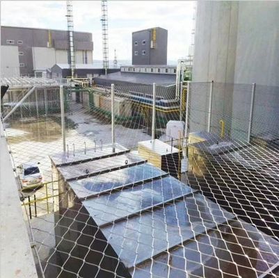 Rede de corda de aço inoxidável com forma de buraco de diamante resistente aos raios UV e garantia de 10 anos para cercas de zoológicos e aviários