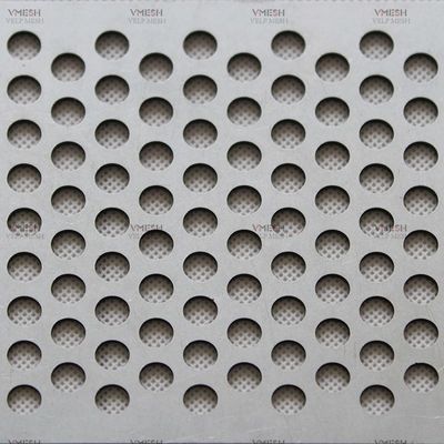 Chapa Perfurada de Metal 4x8 Aço Carbono Galvanizado para Cercas