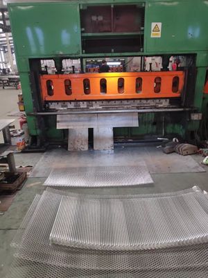 Metal expandido galvanizado aumentado revestido da rede de arame do diamante da cor do pó para a cerca de segurança interna