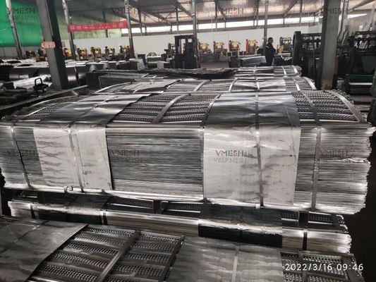 Lato de malha metálica galvanizado de diamante autofurado G60