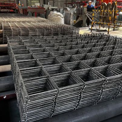Painel de malha soldada revestida em PVC galvanizado a quente para vedação de segurança