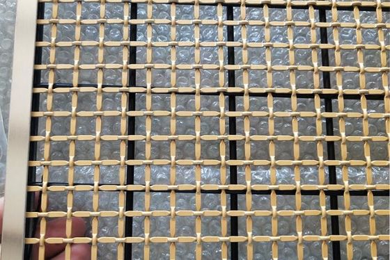 Malha de arame arquitetônica tecida em aço inoxidável de cor dourada durável para cortina