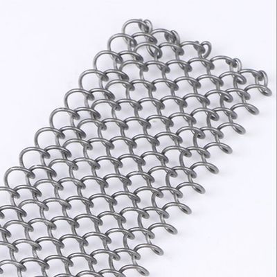 Cor dourada Anti-ferrugem de alumínio de malha decorativa de rolos de metal