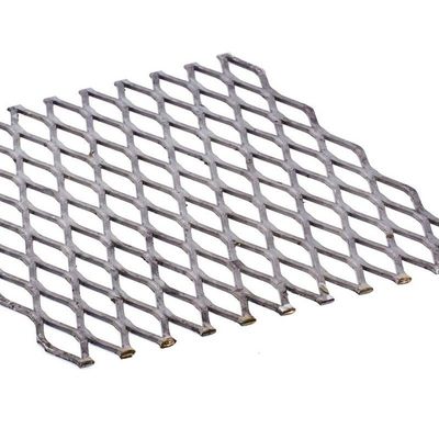 Painel de malha expandida de metal expandido padrão achatado de baixo aço carbono resistente