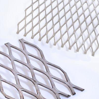 Anti-corrosão Galvanizado Rede de metal expandida Construção elevada achatada