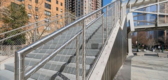 Handcrafted 2mm Stainless Steel Rope Mesh with 10 Years Warranty for High Load-bearing Applications