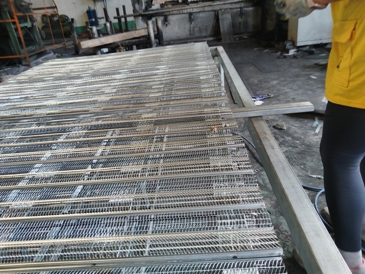Sistema de moldagem de cimento de aço galvanizado para fundações de concreto armado
