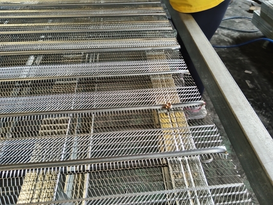Forma de metal expandido galvanizado para vazamento de cimento em construção de piscinas