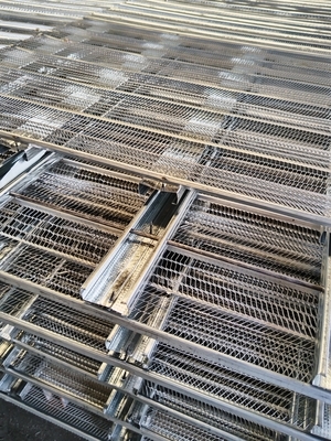 Malha de cofragem permanente para juntas de construção em aço galvanizado para concreto