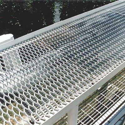 Aço carbono 4 mm Hexagon Hole expansão de malha de metal de trabalho pesado