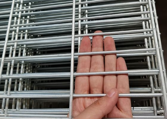 Painéis de malha de arame galvanizado para cercas SS304 1x2m
