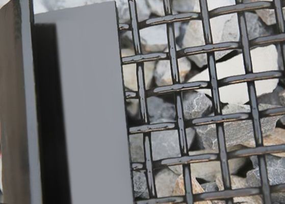 Tela de arame tecida ondulada de aço carbono 65Mn para telas de britador