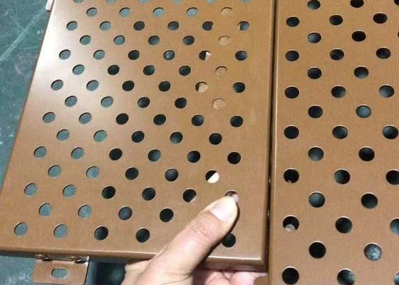 Chapas de tecto perfuradas galvanizadas elétricas 2x2 revestidas com PVDF