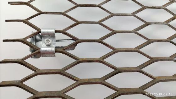 2-8mm expandiu a resistência de aço galvanizada do deslizamento de Mesh For Walkway