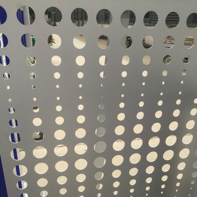Painel de decoração de malha de alumínio perfurado 1000x2000 mm Especificações de 0,3 mm