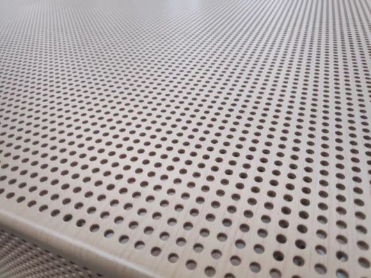 Os furos redondos esticaram quente perfurado decorativo das folhas de metal mergulhados galvanizado