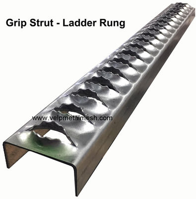 Peso leve resistente galvanizado dos degraus da escada do metal da espessura de 2.5mm