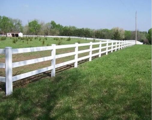 O fio soldado prado Mesh Fence 3 do cavalo do Pvc cerca o vinil branco do rancho