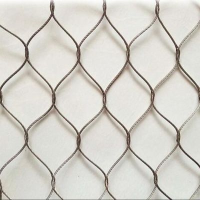 Malha de cabo de arame de aço inoxidável decorativa tecida à mão com diâmetro de fio de 1,5 mm/2 mm/2,5 mm e abertura de malha de 25*25 mm/30*30 mm/50*50 mm para rede de viveiro e malha de zoológico