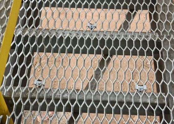 o padrão de 4.5mm galvanizou a folha de metal expandida de aço para a plataforma