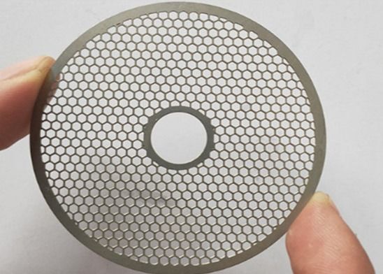 A eletrônica da precisão perfurou o furo de Mesh Ultra Fine 0.04mm do metal