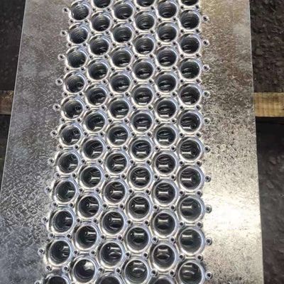 Anti segurança de aço do suporte do aperto do deslizamento 6mm que raspa o painel da forma do Perf O