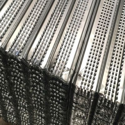 Ferramenta galvanizada de alta costeira para molduras de estuco 0,45m x 2m